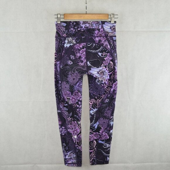 lululemon Time To Sweat Crops *23" Size 4 in Memoir Multi Purple - Picture 3 of 4